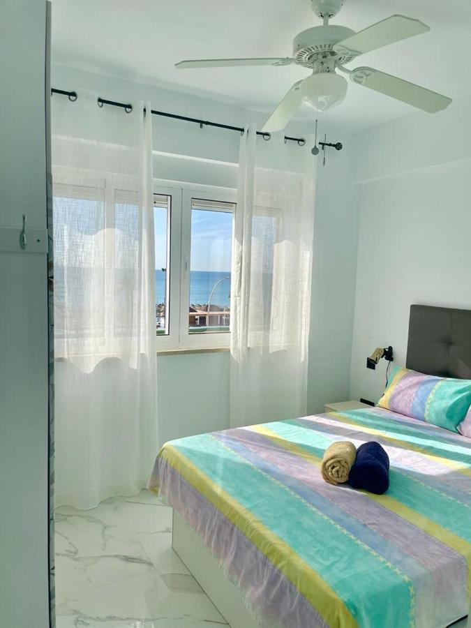 Jazmin Del Mar Apartment ตอร์เรโมลิโนส ภายนอก รูปภาพ